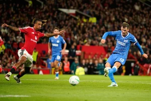Chấn động MU thua ngược Brighton tại cúp Liên đoàn | OK9